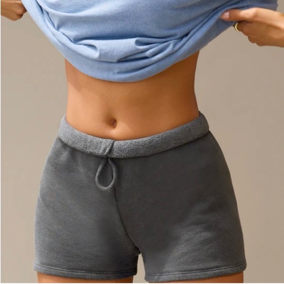 NWT Joah Brown Fitted Sweat Short Light Gray Size Small/Medium - Picture 1 of 5